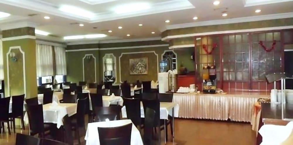 Demirgrand Hotel Trabzon Buitenkant foto